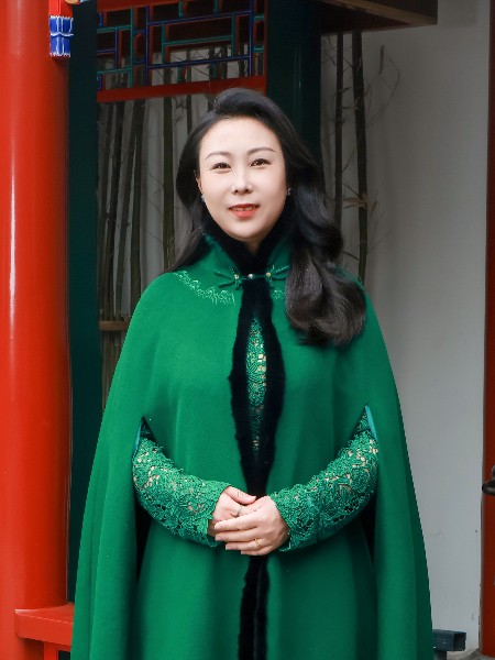 院落顧問(wèn)—衣利
